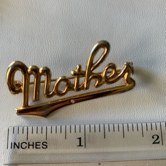 Mother brooch jewelry pin - Picture 5 of 8